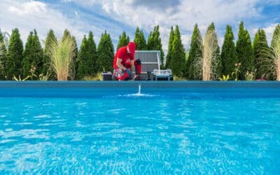 POOL MAINTENANCE 2 Liquid Chlorine for Pools: Dosing, Safety, and When It Beats Tablets