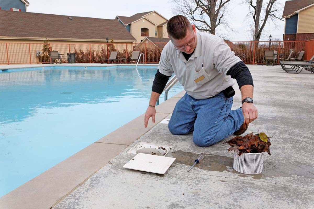 No.1 Best Pool Drain and Cleaning Service - RMD Pool Service