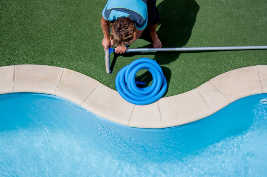 #1 Best Pool Cleaning Service in Plano TX - RMD Pool Service