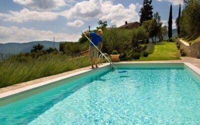 Best 15 Pool Maintenance and Service Tasks for Every Season: A Comprehensive Checklist